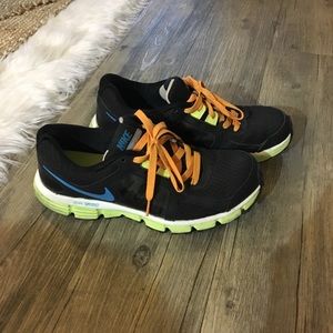 Nike Dual Fusion ST2